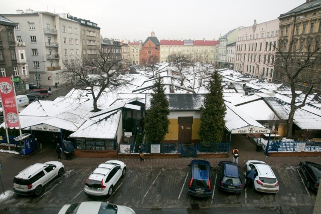 Miasto zamierza przeznaczyć 8 mln zł na przebudowę placu targowego na Starym Kleparzu.