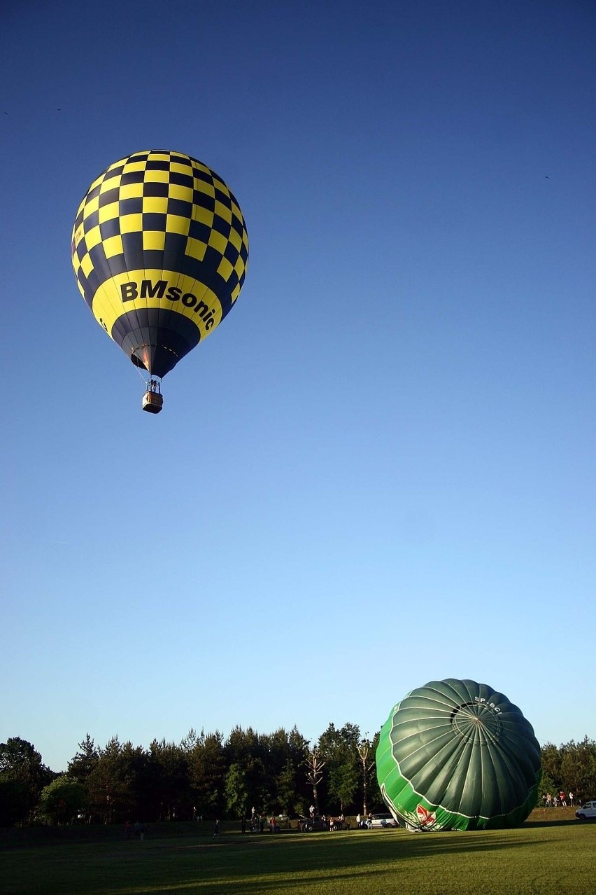 Balony można było oglądać nad Piłą w piątek. Zawody potrwają...