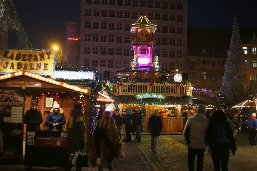 Jarmark Bożonarodzeniowy we Wrocławiu. Początek już w piątek, 22 listopada (SZCZEGÓŁY, ATRAKCJE)