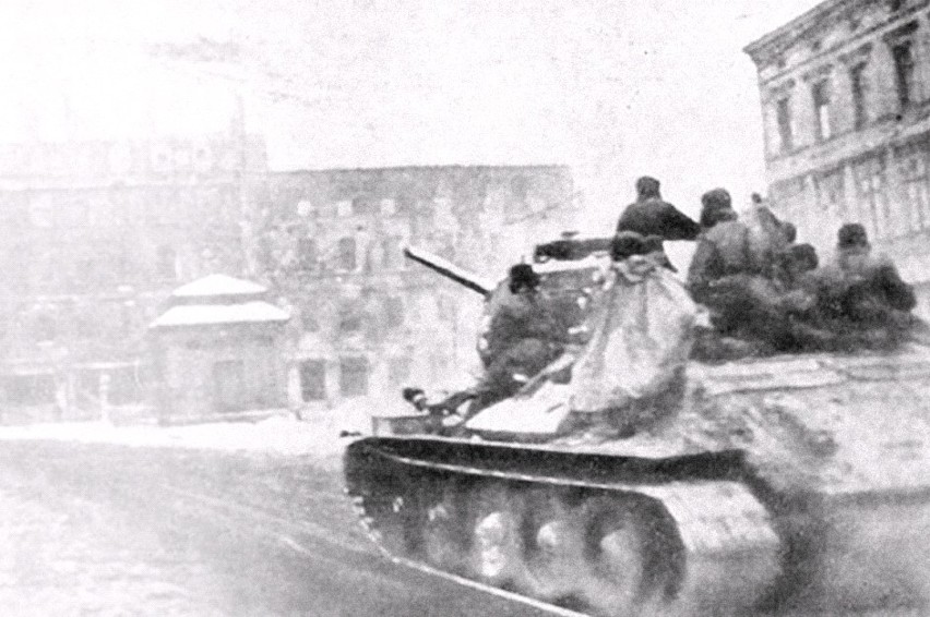 Sowieckie czołgi przepędziły hitlerowców, ale...