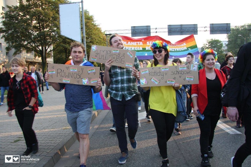 Zobacz więcej zdjęć z Marszu Równości w Katowicach, kliknij...