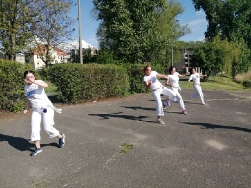 Trening na świeżym powietrzu z Capoeira Gniezno  [FOTO, FILM]