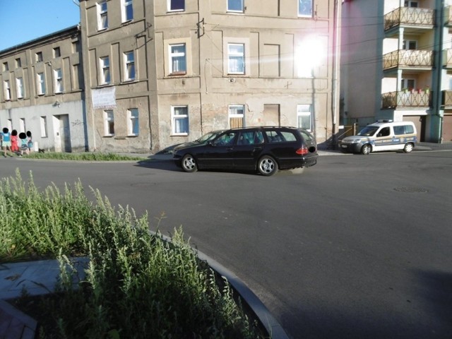 W lipcu inowrocławska straż miejska otrzymała od mieszkańców 610 złoszeń. Co trzecie dotyczyło nieprawidłowego parkowania. 

Na obwodnicy Inowrocławia spłonęło BMW:
