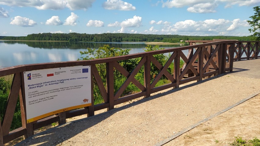 W Wigierskim Parku Narodowym, nad jeziorem Wigry powstała nowa platforma widokowa (Zdjęcia, mapa)