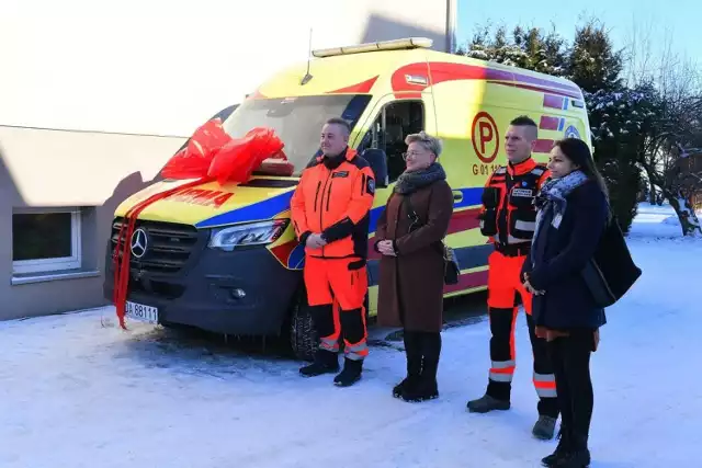 Zespół ratownictwa medycznego w Cedrach Wielkich dyżuruje w systemie 12-godzinnym