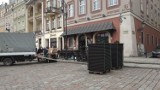 Stary Rynek w Poznaniu: Ogródki gastronomiczne już działają. Ile zapłacą za nie restauratorzy? [ZDJĘCIA]