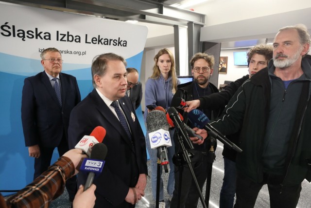 Konferencja prasowa w Śląskiej Izbie Lekarskiej.