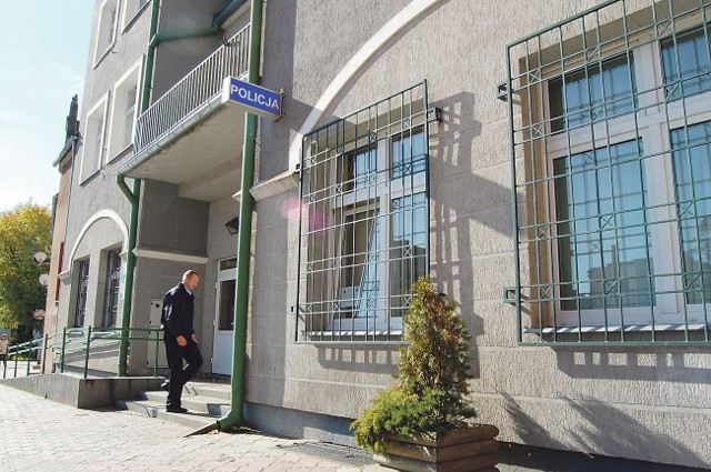 Komisariat w Prabutach stracił już komendanta i dwóch policjantów