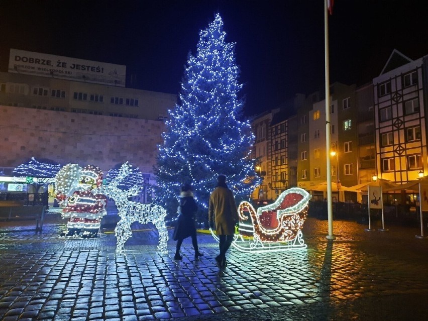 W tym roku na świąteczne oświetlenie przeznaczone zostanie...