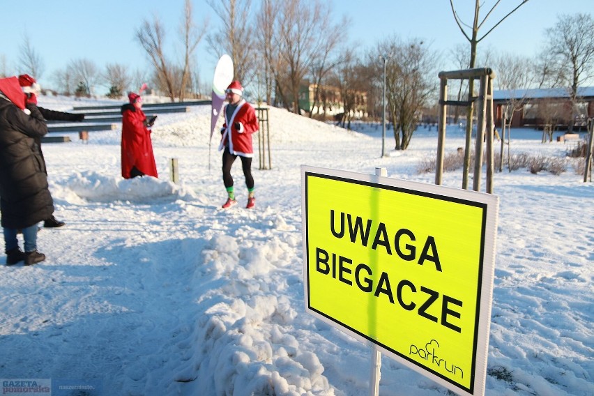 Parkrun na Słodowie we Włocławku - Boże Narodzenie 2021.