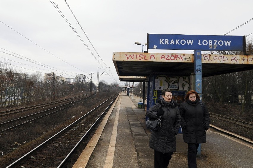 Kraków: stacja w Łobzowie straszy turystów [ZDJĘCIA]