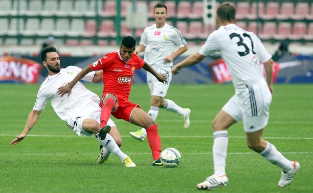 Alex Bruno znów będzie walczył z kilkoma obrońcami PGE GKS?