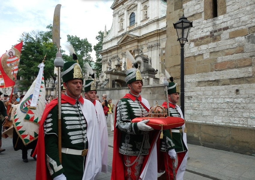 Korona królów węgierskich na Wawelu [ZDJĘCIA]