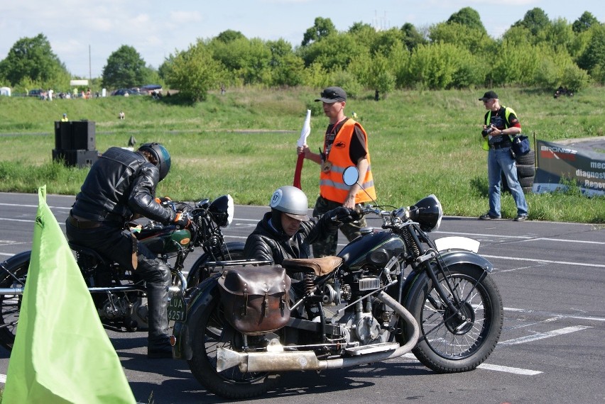 Super-Veteran: Zabytkowe motocykle po raz 8. na Torze Lublin