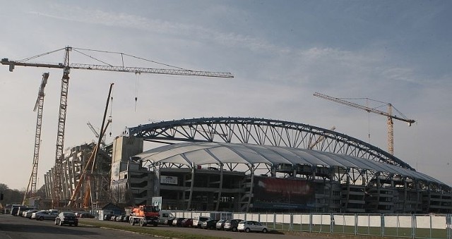 Budowa stadionu ma w tej chwili kilka tygodni opóźnienia