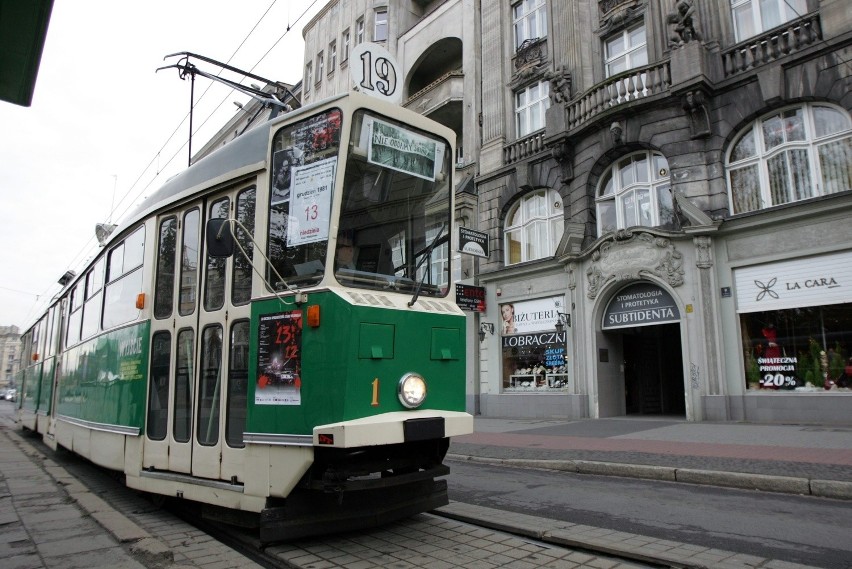 Ulicami Poznania w środę jeździł tramwaj wypełniony...