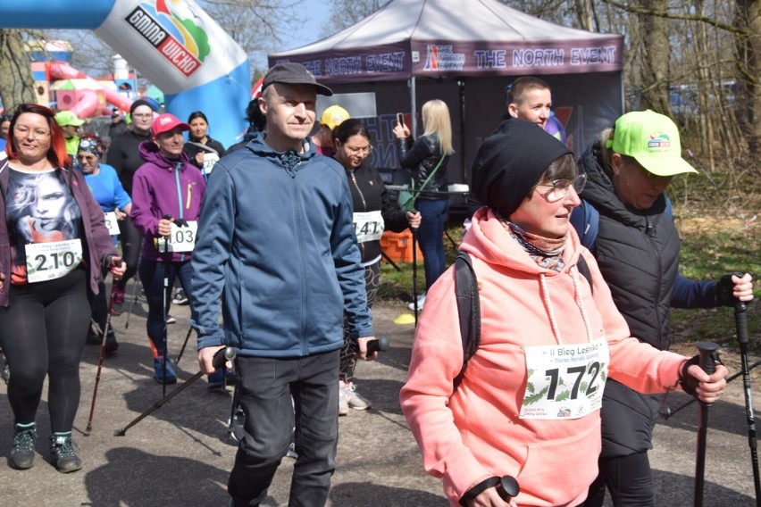 Blisko 200 zawodników wystartowało w II Biegu Leśnika i Marszu Nordic Walking w Szczenurzy 