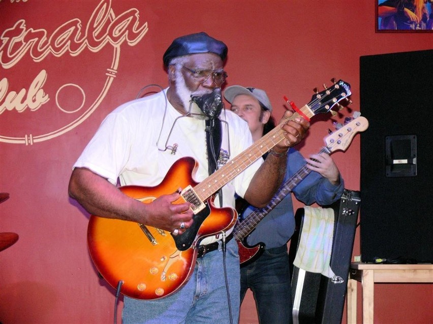 Amerykański bluesman w Centrali [FOTO]