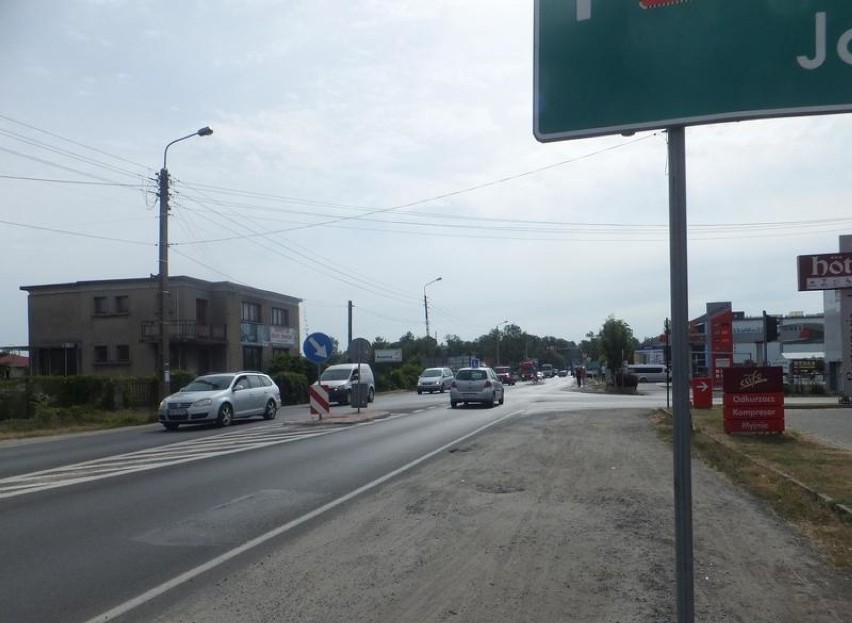 Na skrzyżowaniu krajowej "52" w Wadowicach zbudują rondo