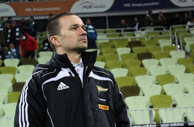 Trener Rafał Ulatowski (na zdjęciu) kiedyś długo współpracował z Czesławem Michniewiczem