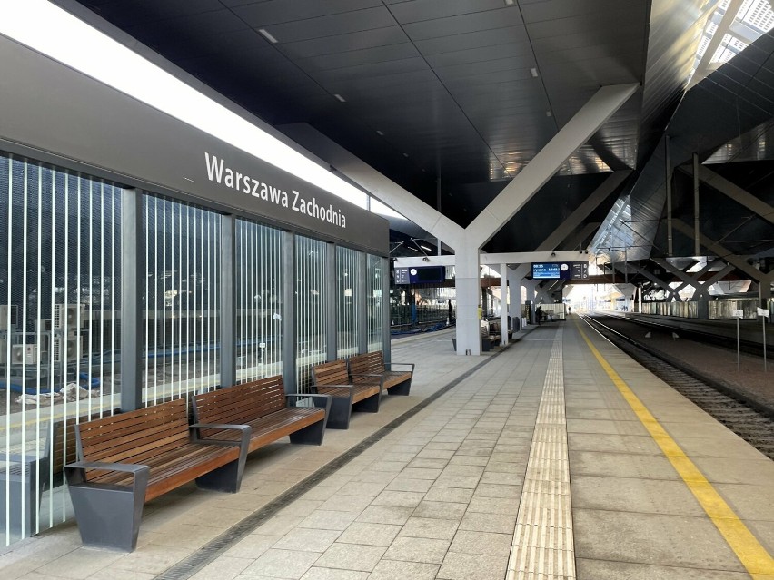 Budowa stacji Warszawa Zachodnia na przełomie 2023 i 2024 roku.