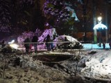 Park Źródliska i Piotrkowska wieczorem – w zimowej, lśniącej tysiącami światełek odsłonie ZDJECIA