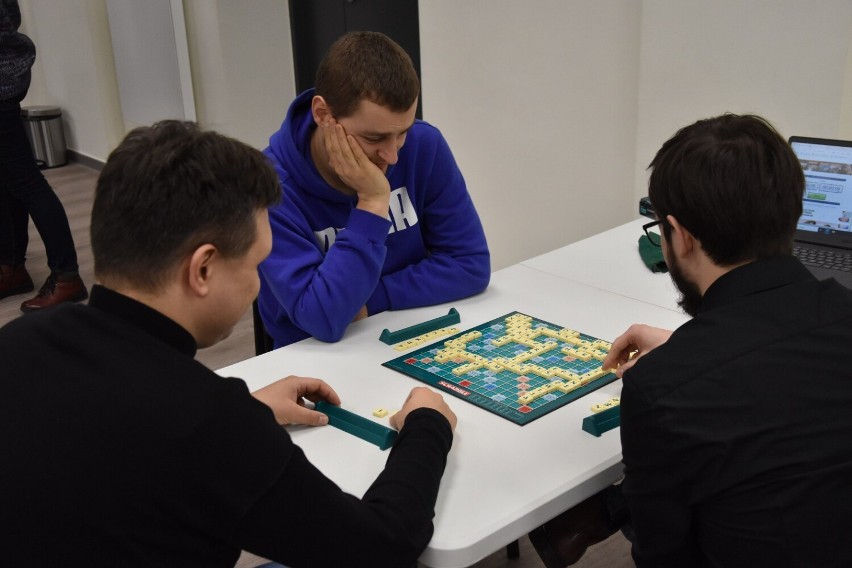 Gniezno: w eSTeDe odbył się turniej Scrabble [16.01.2022]