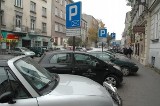 Kraków: Kazimierz walczy o miejsca dla aut