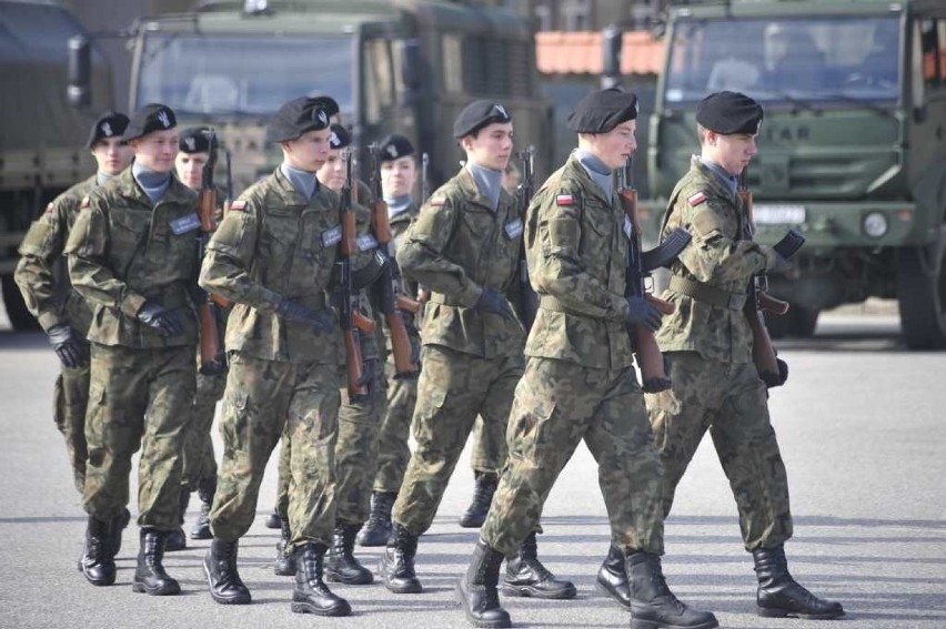 Żołnierze Wojsk Obrony Terytorialnej złożyli przysięgę