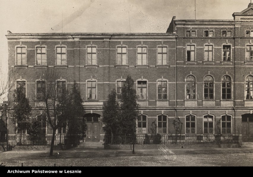 LESZNO. W Narodowym Archiwum Cyfrowym znaleźć można zdjęcia naszego miasta. Zobaczcie jakie fotografie z Leszna znalazły się w NAC [ZDJĘCIA]