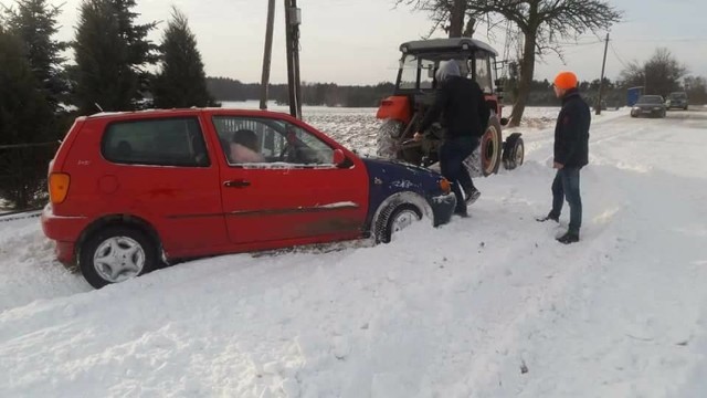 W powiecie zawierciańskim nieprzejezdna była dziś droga w miejscowości Jeziorowice.