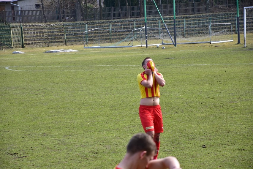 Kompromitacja. Rezerwy Korony Kielce po bardzo słabym meczu przegrały w 3 lidze z Orlętami Radzyń Podlaski 0:4 [ZDJĘCIA]