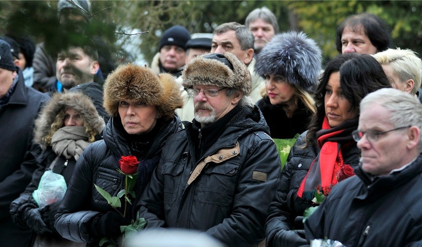 Pogrzeb perkusisty Jana Pluty w gdańskich Łostowicach [ZDJĘCIA]