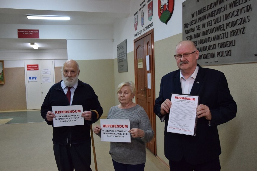 Referendum w Wieluniu. Grupa mieszkańców rozpoczyna procedurę w sprawie odwołania Pawła Okrasy z urzędu burmistrza 
