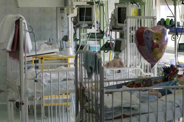 Dziecko w ciężkim stanie trafiło do szpitala