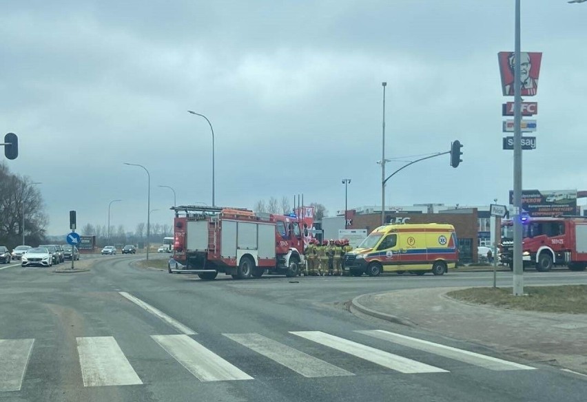 Na skrzyżowaniu ulic Helskiej i 10 lutego w Pucku, czyli...