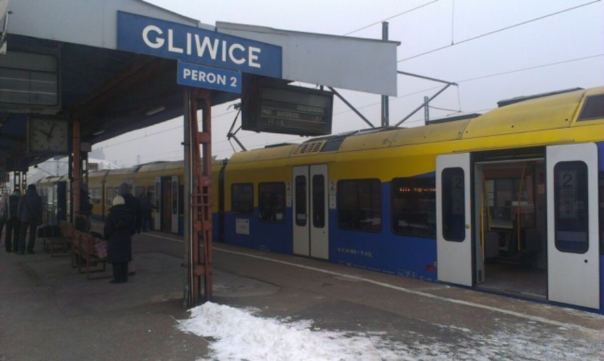 Pociąg Kolei Śląskich relacji Gliwice - Częstochowa o godz....