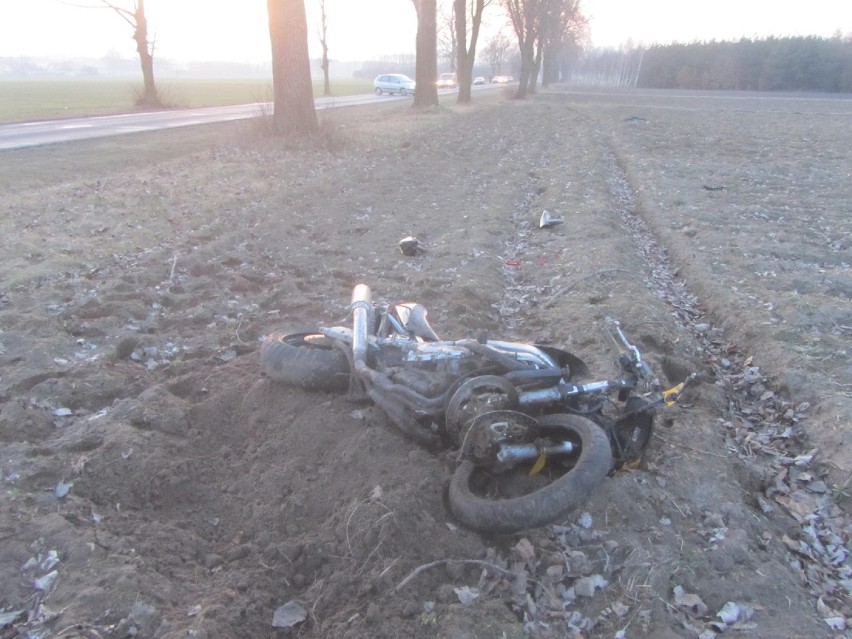 Tragiczny wypadek motocyklisty pod Włocławkiem [zdjęcia, szczegóły zdarzenia, nowe informacje]