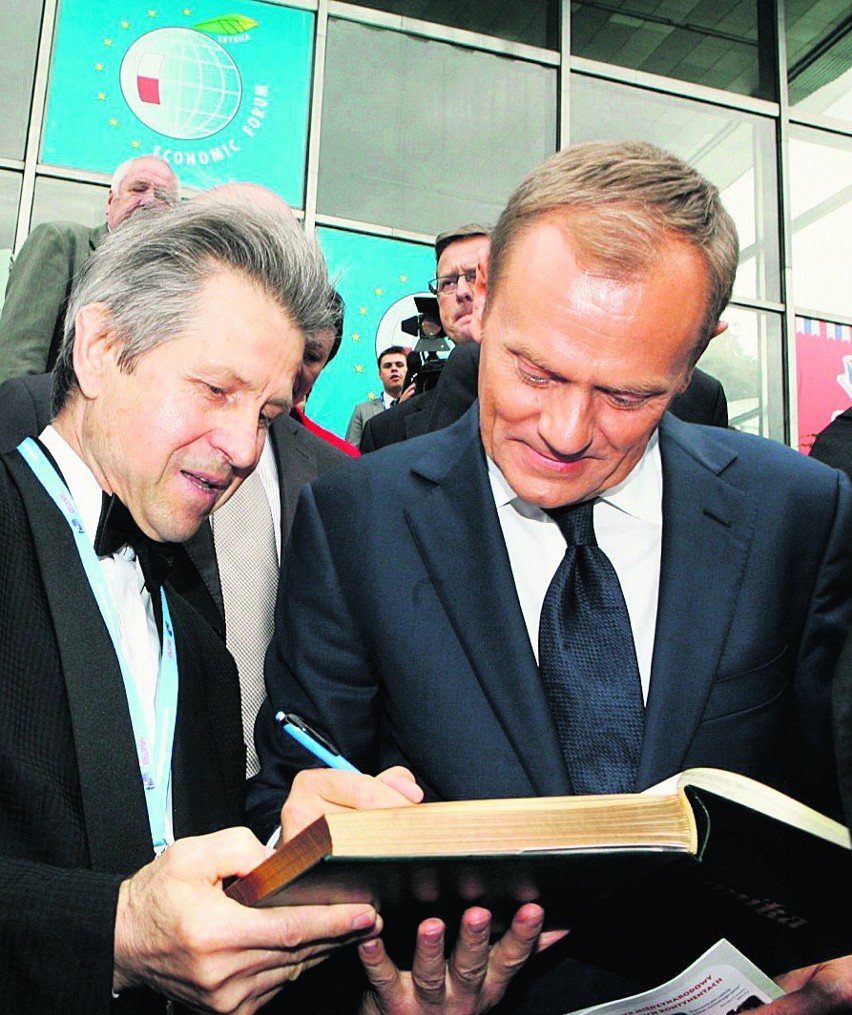 Premier Donald Tusk przyjechał na inaugurację forum i w...