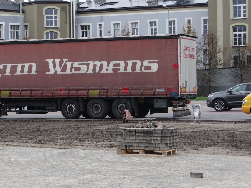 KFC w Radomsku. Ruszyła budowa na terenie Galerii Radomsko. ZDJĘCIA