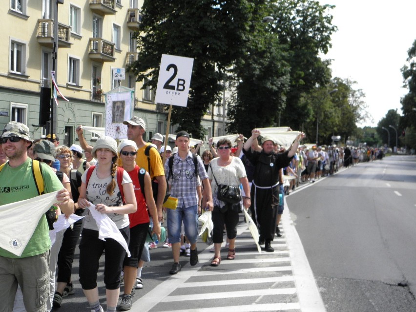 67. Piesza Pielgrzymka Rybnicka dotarła na Jasną Górę [ZDJĘCIA]