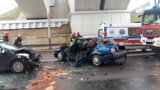 Kraków. Wypadek na ul. Armii Krajowej. Dwie osoby ranne [ZDJĘCIA INTERNAUTY]