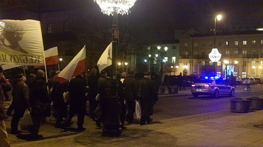 Marsz Solidarności przemaszerował ulicami z okazji 30. rocznicy stanu wojennego (ZDJĘCIA, WIDEO)