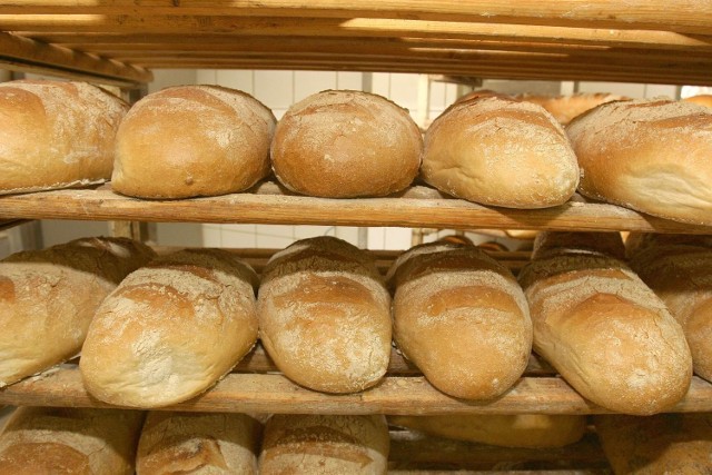 Polacy najczęściej wyrzucają do śmietnika chleb