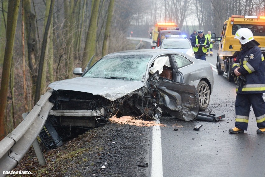 Wypadek dwóch samochodów w Białochowie pod Grudziądzem [zdjęcia]