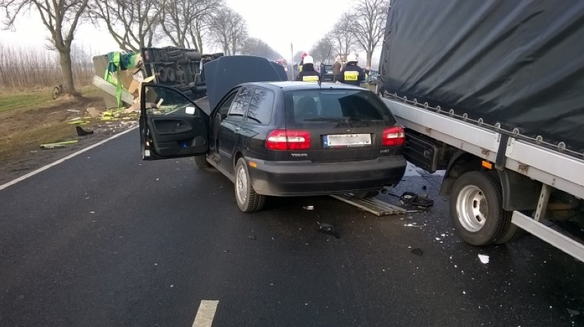 Karambol na drodze 92. Już jest przejezdna