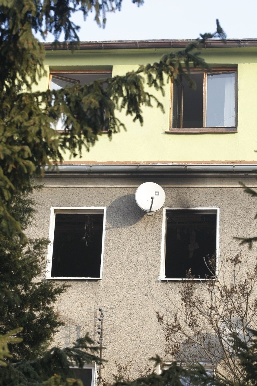 Pożar przy ul. Bydgoskiej. Dwie osoby nie żyją (ZDJĘCIA)