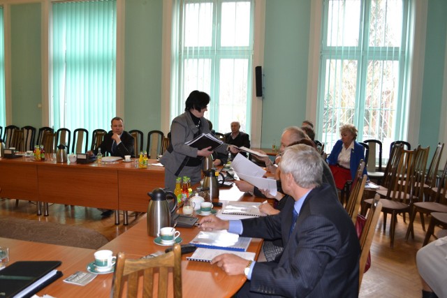 Radni otrzymali wstępne założenia budżetu obywatelskiego podczas sesji Rady Miasta