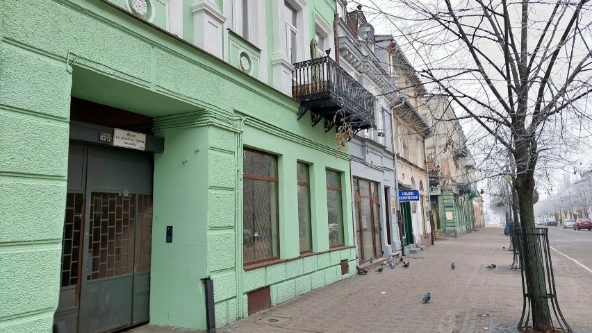 Przeprowadzono remont elewacji dwóch budynków od ul. 3 Maja...