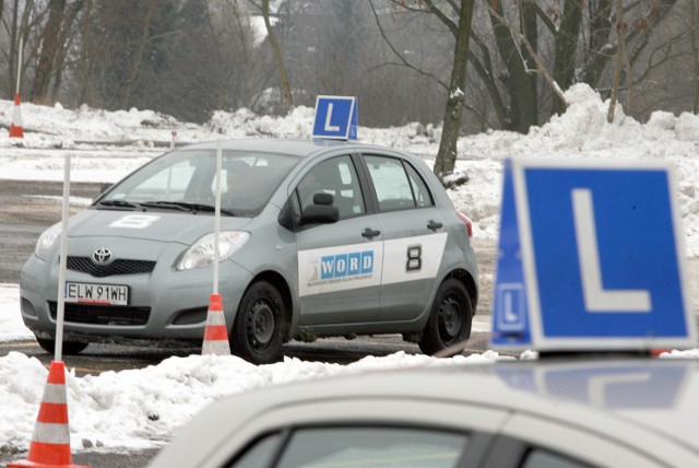 Zdawalność egzaminów na prawo jazdy wygląda w Łodzi fatalnie